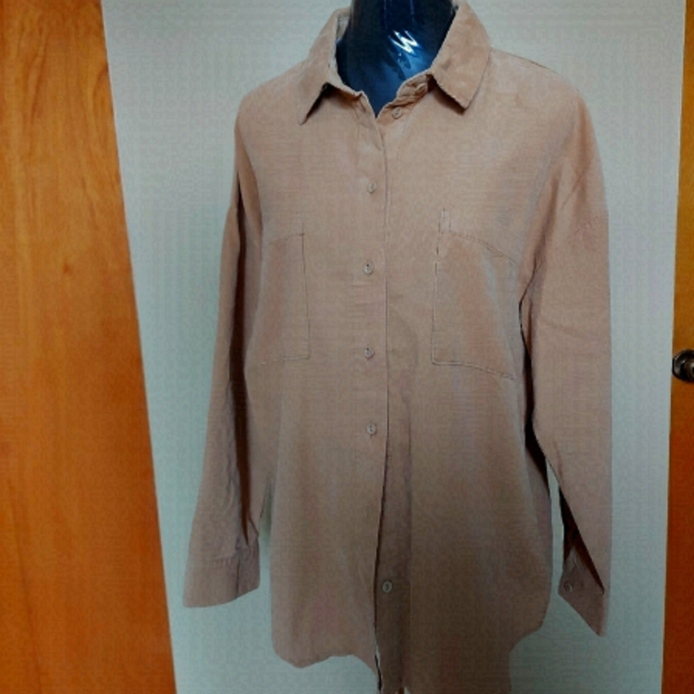 Modern Classic Oat NY Soft Button Down Shirt Oversized Fit Women’s L Minimalist